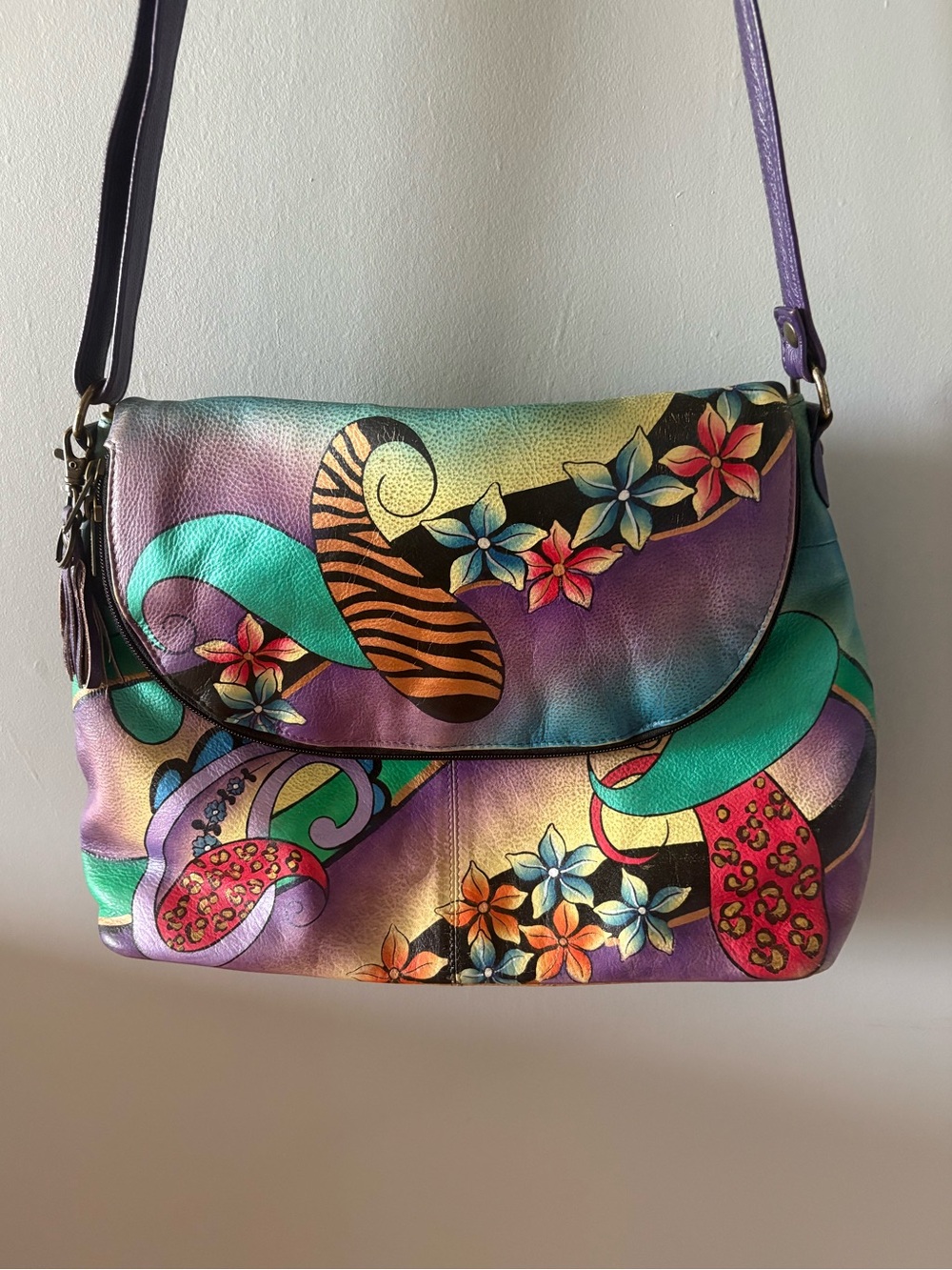 Anuschka hand painted genuine leather bag - Picture 2 of 8